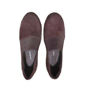Easy Spirit Maroon Brown Karintia Suede Slip On Shoes Size 7.5 Wide